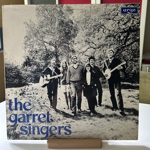 The garret singers same - /,