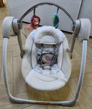 Dondolo-altalena elettrica per neonati