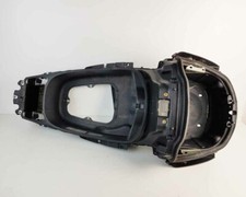 Vano Casco Sottosella PIAGGIO X8 X EVO 125 200 250 2004 > 2016