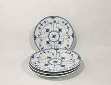 4 piatti da pranzo Royal