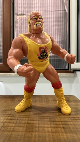 Action figure hulk hogan - action,
