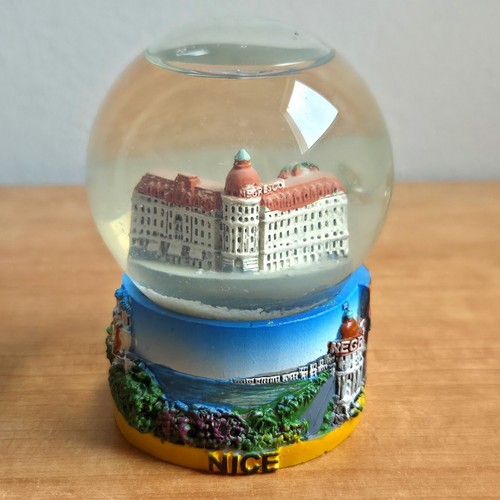 Souvenir snowball nizza - snowball,