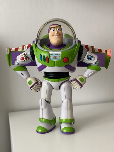 Buzz lightyear signature - lightyear,