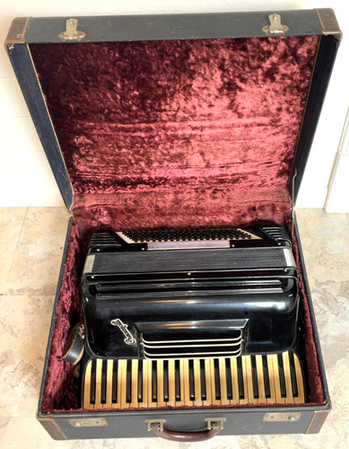 Fisarmonica pianoforte vintage
