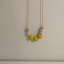 Collana Allattamento Coraline