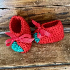 SCARPINE NEONATO UNCINETTO 0-3 mesi