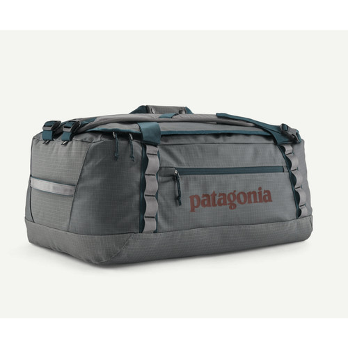 Patagonia black hole duffel