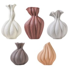 Vaso di fiori in ceramica