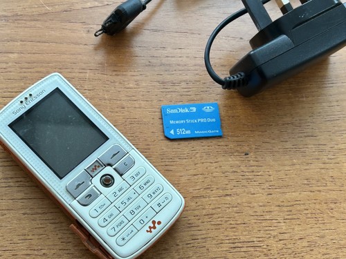 Cellulare sony ericsson - sony,