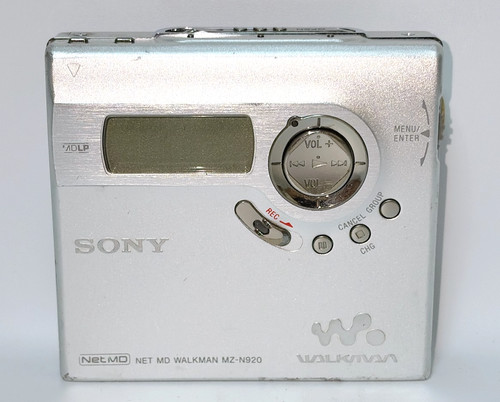 Sony walkman n920 - md, silver