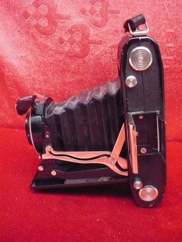 Bella vecchio fotocamera - vecchio,
