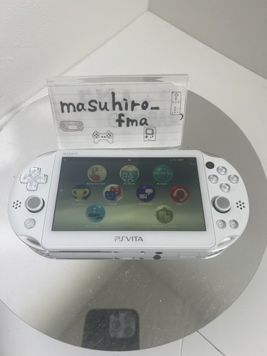Sony vita pch 2000 - sony,