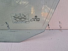 VETRO ANTERIORE SINISTRO SX Volkswagen Golf  V 5serie (04-08) 5 porte