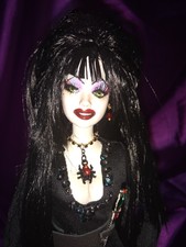 Elviria, Mistress of the Dark