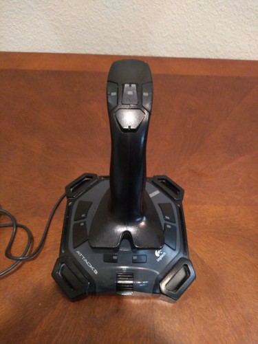 Logitech attack flighstick - 3,