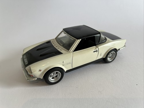 Vendo burago fiat 124 - vendo,