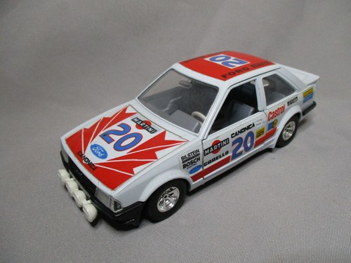 Ak502 burago ford escort - burago,