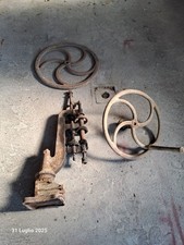 antico trapano a colonna a