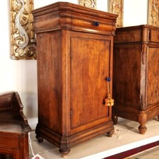 Comodino '800 con piano