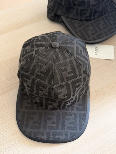 Casquette fendi - casquette,