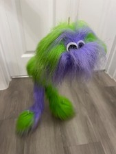 Pupazzo marionetta mostro