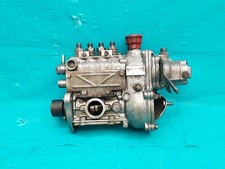 Mercedes-Benz W115 240D Pompa