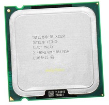 Intel Xeon X3220 2,4 GHz socket 775 4 core 4 thread processore CPU SLACT 8 MB