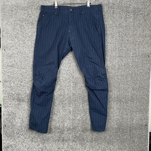 Pantaloni nuovi con - , etichette