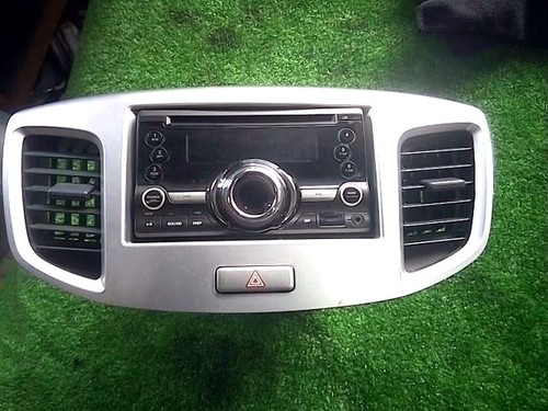 Ricevitore autoradio doppio