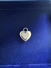 Ciondolo Cuore oro bianco+brillanti ct 0,165