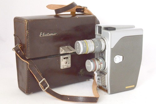 Cinepresa electromatic con - con, 2