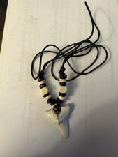 Collana denti squalo - denti,