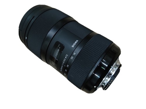 Sigma 35mm 8 - sigma, f1.8