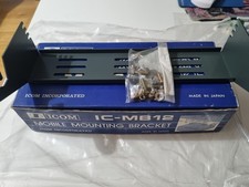 ICOM MB-12 Staffa mobile compatibile con ICOM IC-R8500 / IC-R7000 / IC-R71