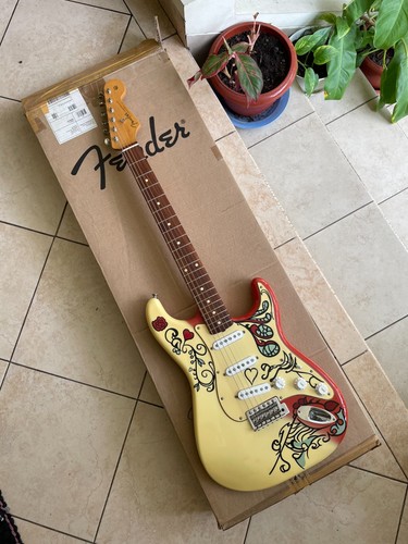 Stratocaster firmata fender - stratocaster,