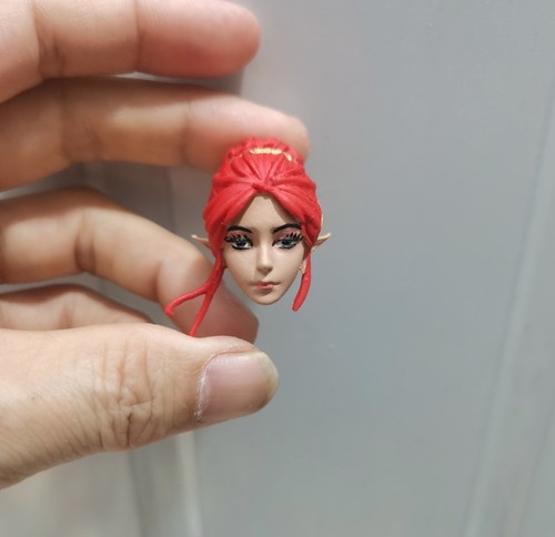Modellino scultura testa - , di