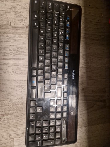 Logitech k750 tastiera - logitech,