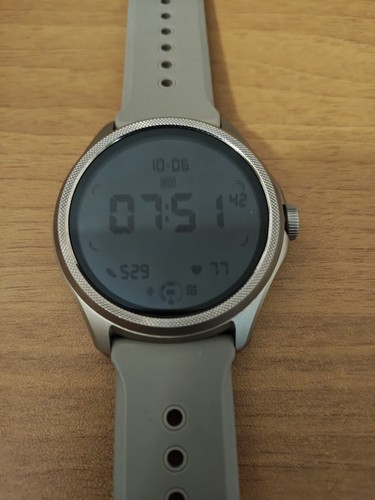 Ticwatch pro sandstone - pro, 5