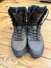 Stivali da trekking resistenti