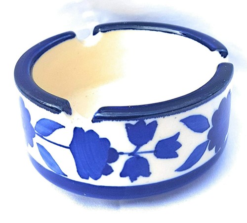 Mano dipinta blu - floreale, arte