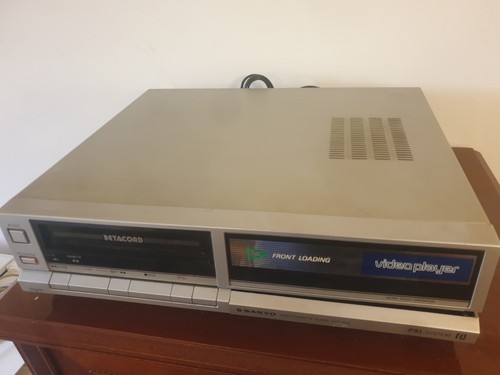 Sanyo video cassette player - sanyo,