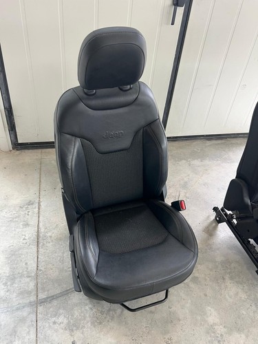 Tappezzeria completa sedili
