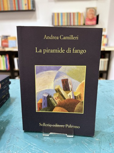 Libro piramide di - libro,