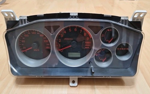 Mitsubishi lancer evo 9 - 7,