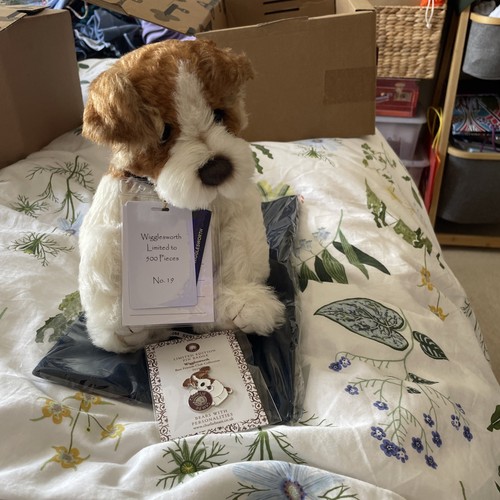 Charlie bears wigglesworth - charlie,