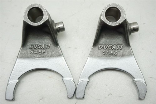 Ducati monster 696 - ducati, m5