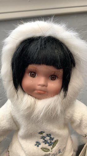 Bambola bambina porcellana