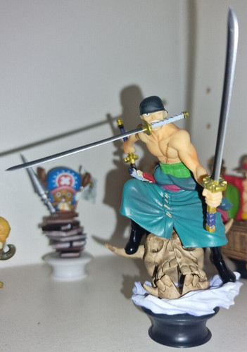 Bandai megahouse one piece - megahouse,