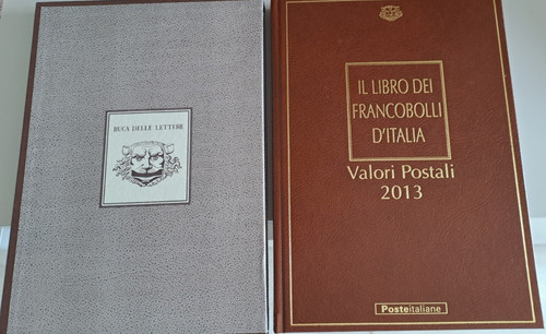 Libro dei francobolli 2013