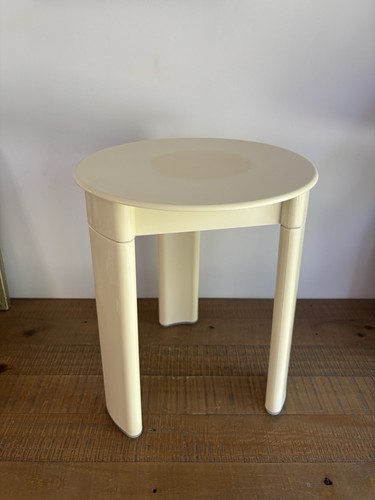 Tabouret plastique tripode - plastique,